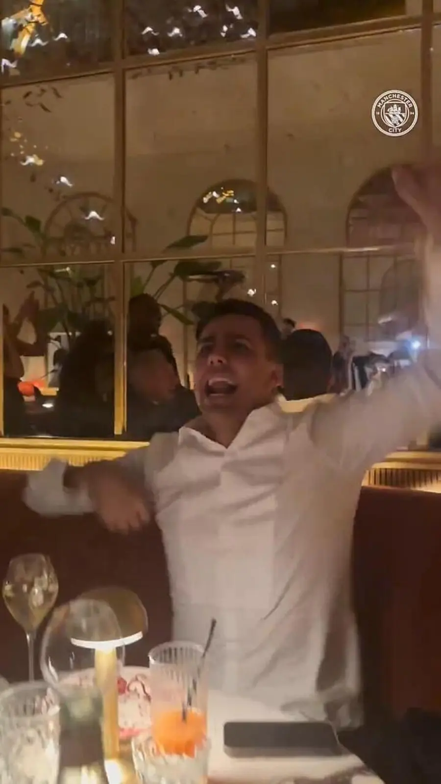Rodri Celebrates Ballon d'Or Win at Restaurant with Man City Teammates, Despite Season-Ending Injury Premier League's Fi